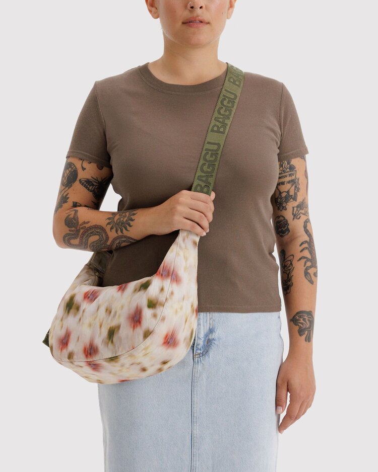 Baggu Medium Nylon Crescent Bag | Abstract Floral