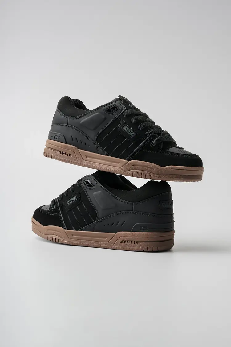 Globe Fusion | Black/Tobacco Gum