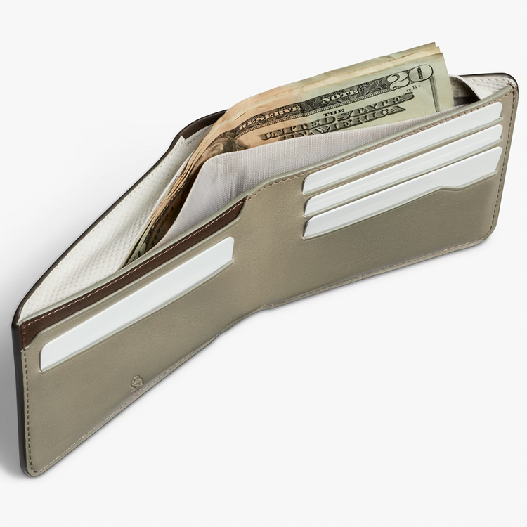 Bellroy Bellroy Hide & Seek Low Premium | Darkwood