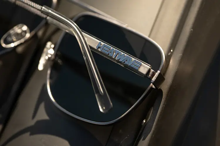 Heat Wave Nimitz | Satin Black / Ultra Black Polarized
