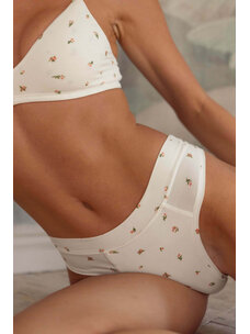 Huha Huha Thong  | Morning Rose