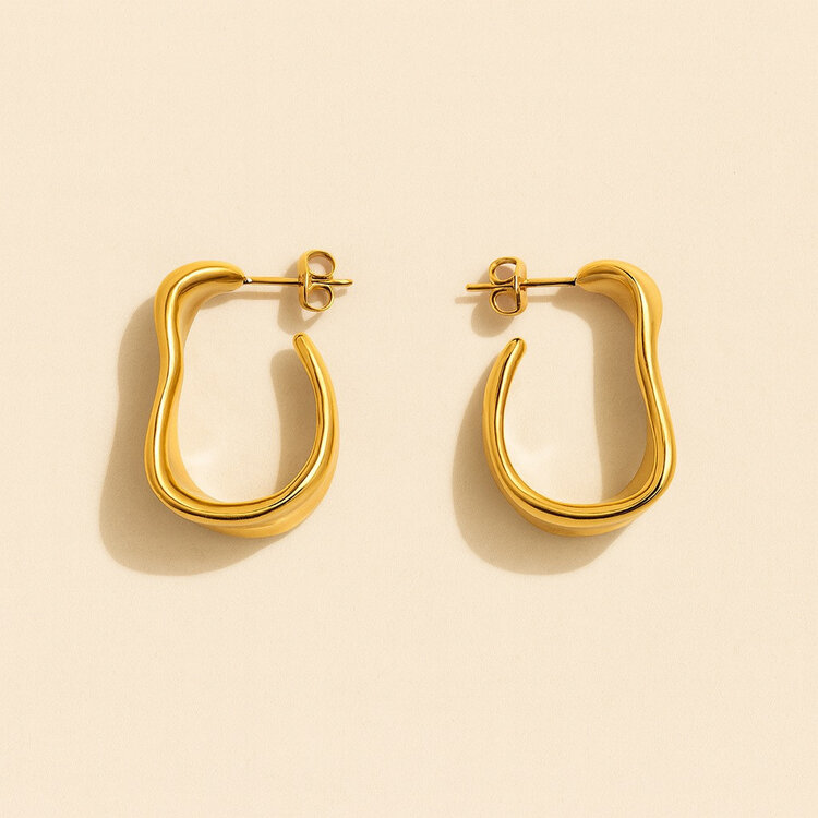Pika & Bear Moore Textured Hoop Earrings | Gold