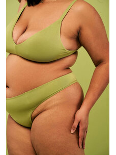 Huha Huha Low Profile Thong | Pistachio