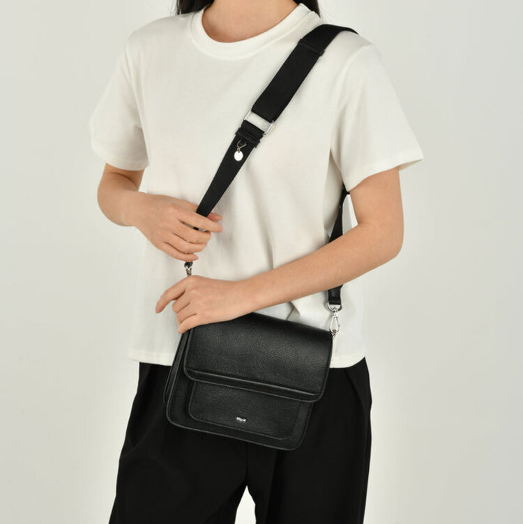 Co-Lab Allure Flap Crossbody | Black