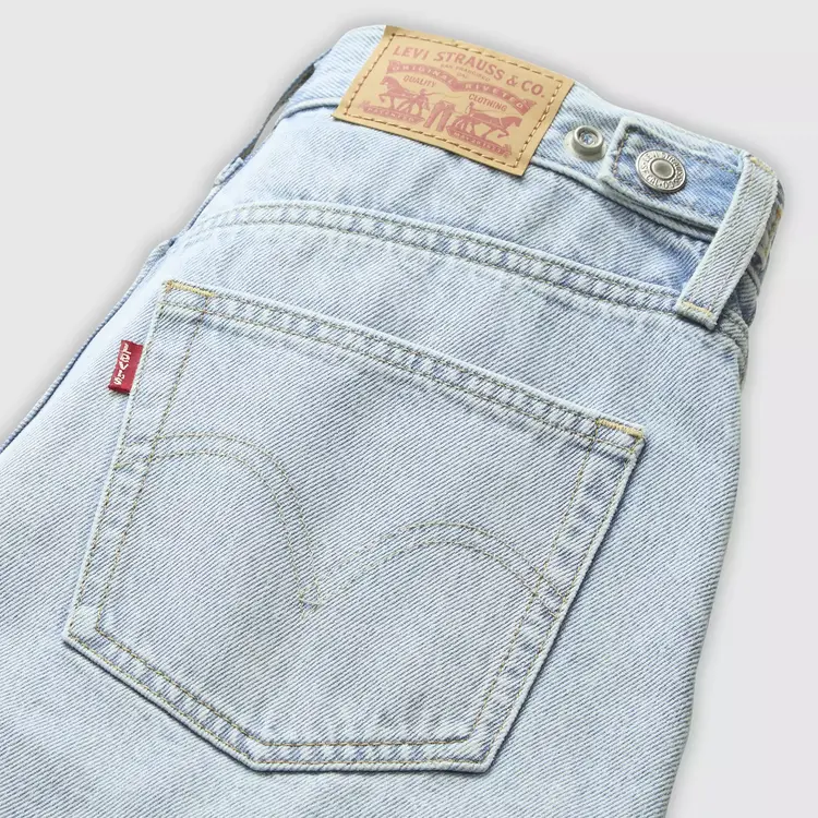Levi's Cinch Mid-Thigh Short | Abraided Art