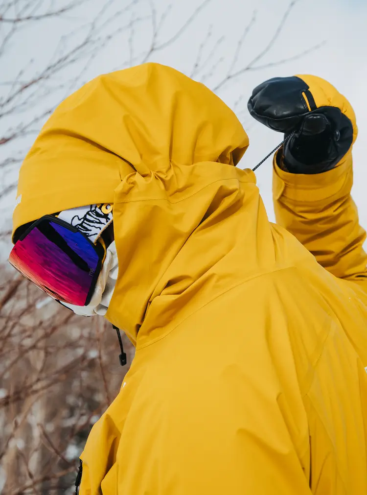 Burton Men's [ak] Kalausi GORE-TEX 3L Jacket | Goldenrod