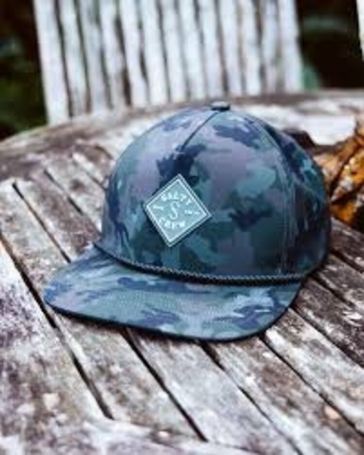Salty Crew Long Range Snapback | Camo
