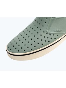 Native Miles Wanderfoam | Relax Green/ Bone White