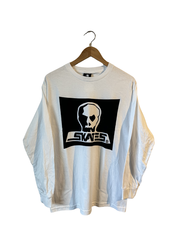 Skull Skates L/S T-Shirt Surf Box Burbs | White