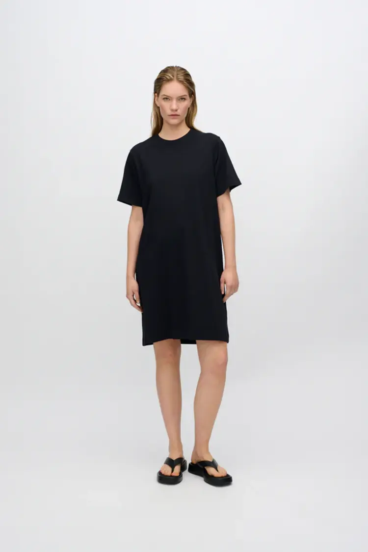 Minimum Women Lida Dress 4249 | Black