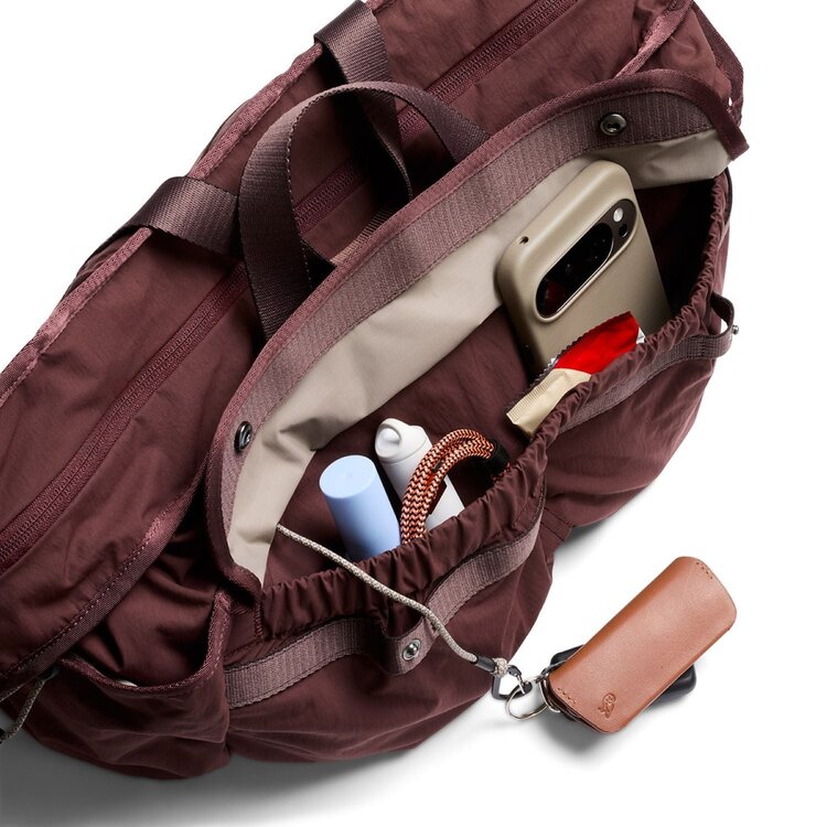 Bellroy Bellroy Cinch Carryall | Burgundy
