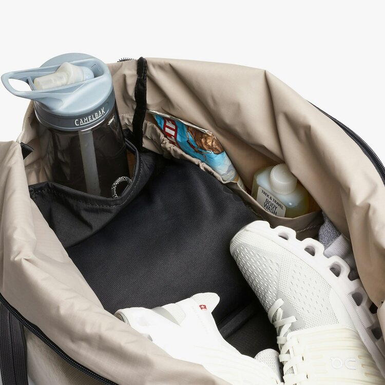 Bellroy Lite Duffel 30L | Ash