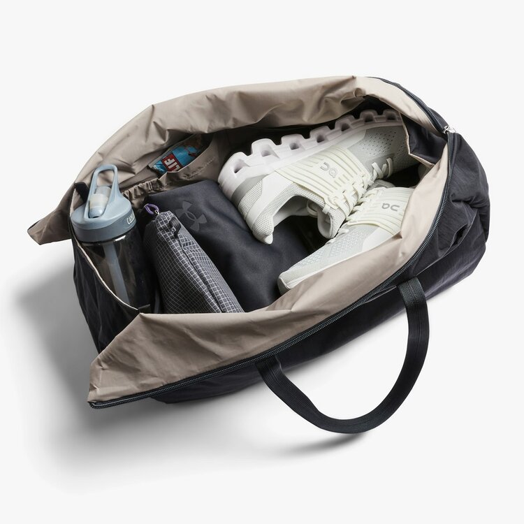 Bellroy Lite Duffel 30L | Black