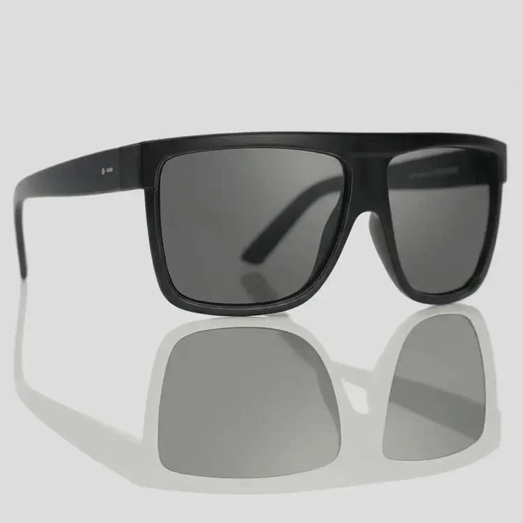 Dot Dash Deckhand | Black Matte / Grey Polarized