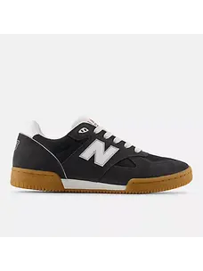 New Balance 600-Tom Knox | Dark Grey/White