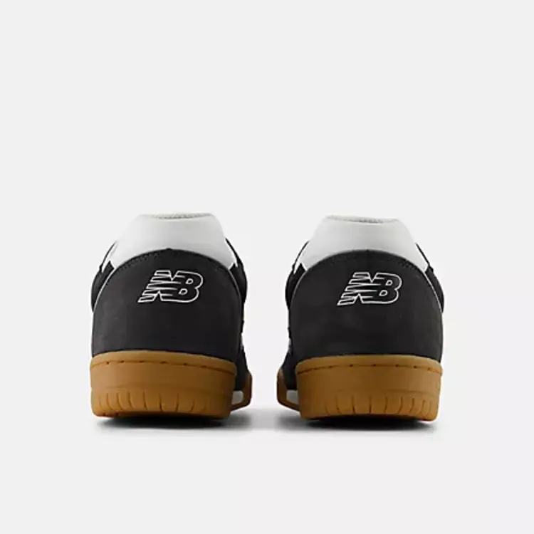 New Balance 600-Tom Knox | Dark Grey/White