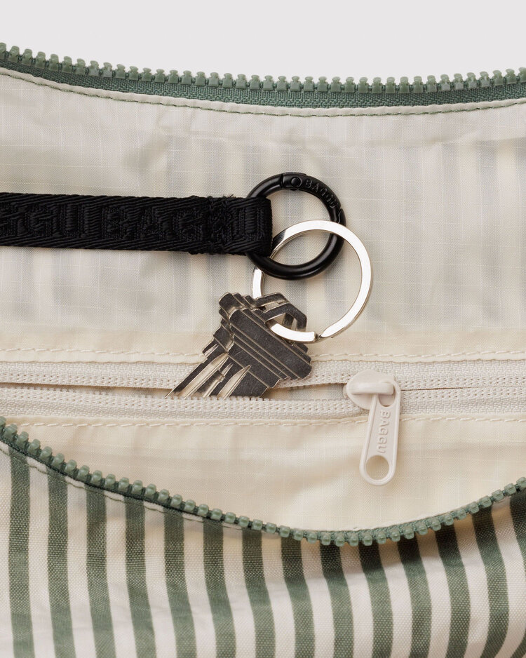 Baggu Baggu Large Nylon Crescent Bag | Sage Stripe