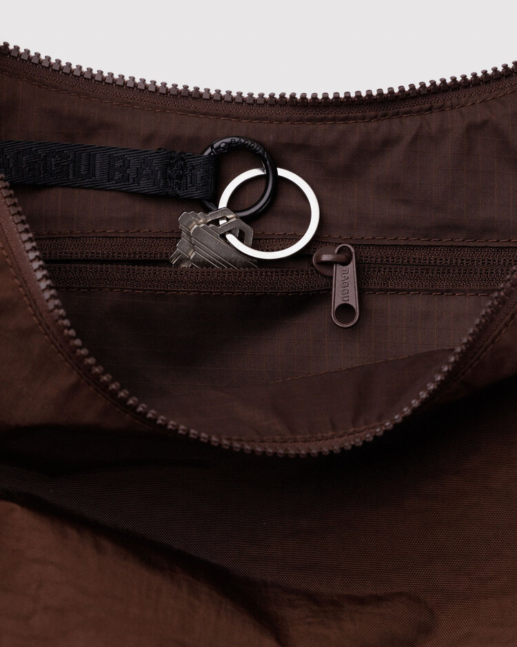 Baggu Baggu Medium Nylon Crescent Bag | Coffee