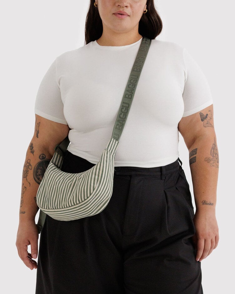 Baggu Baggu Small Nylon Crescent Bag | Sage Stripe