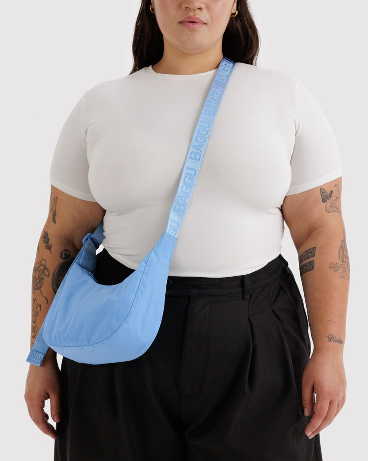 Baggu Small Nylon Crescent Bag | Piscine