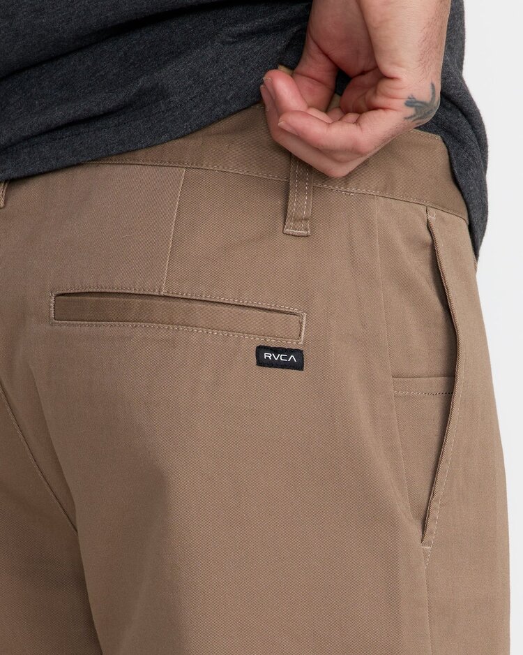 RVCA Weekend Stretch Short 20 | Dark Khaki