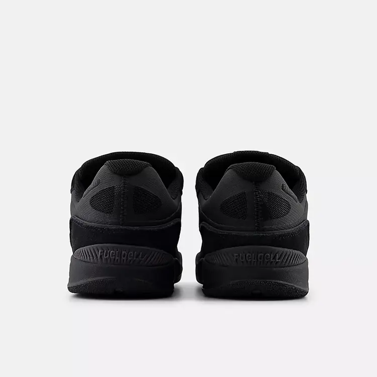 New Balance Tiago 1010 | Black/Black