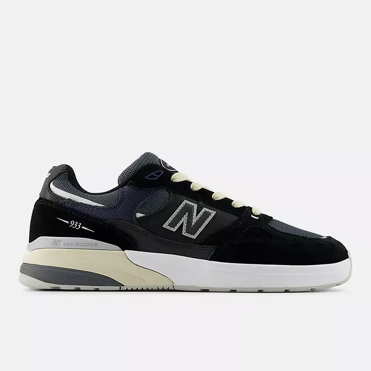 New Balance Reynolds 933 | Black/Navy