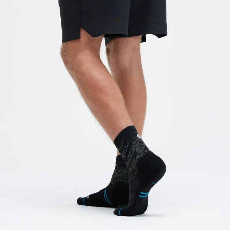 Stance Run Light Quarter Socks | Black