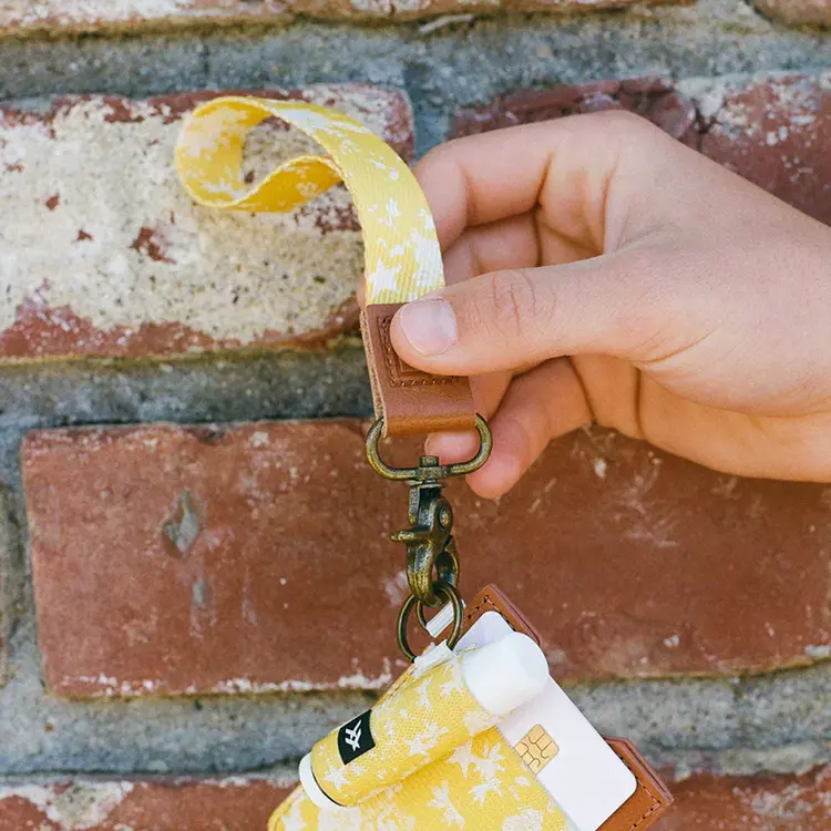 Thread Threads Wristlet Keychain | Mountain Flowers