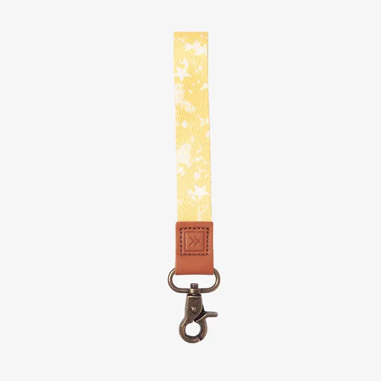 Thread Threads Wristlet Keychain | Mountain Flowers