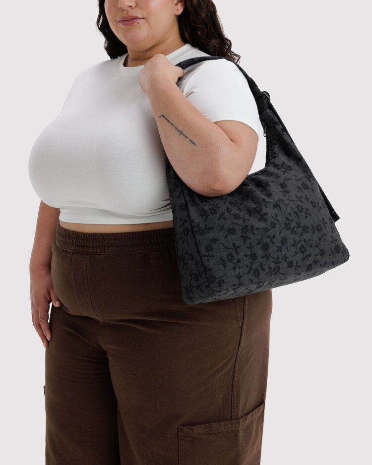 Baggu Baggu Nylon Shoulder Bag | Charcoal Ditsy Floral