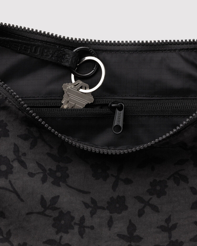 Baggu Baggu Medium Nylon Crescent Bag | Charcoal Ditsy Floral