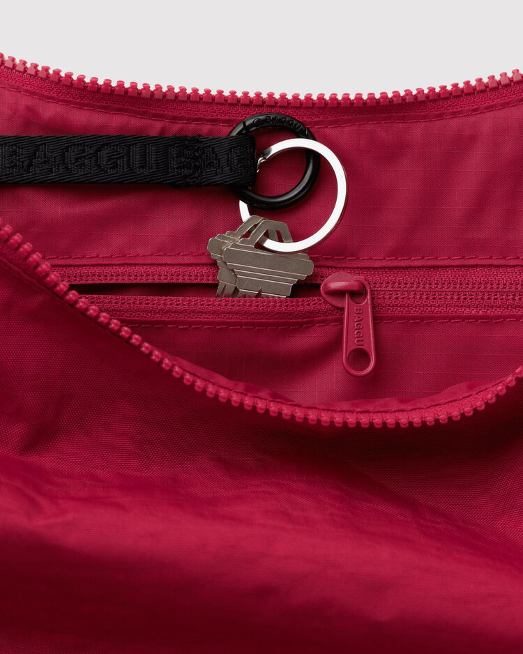 Baggu Baggu Medium Nylon Crescent Bag | Cherry