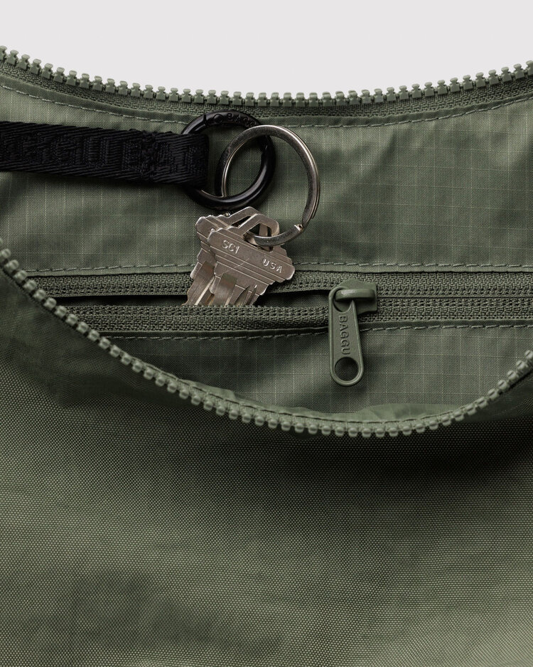 Baggu Baggu Medium Nylon Crescent Bag | Caper