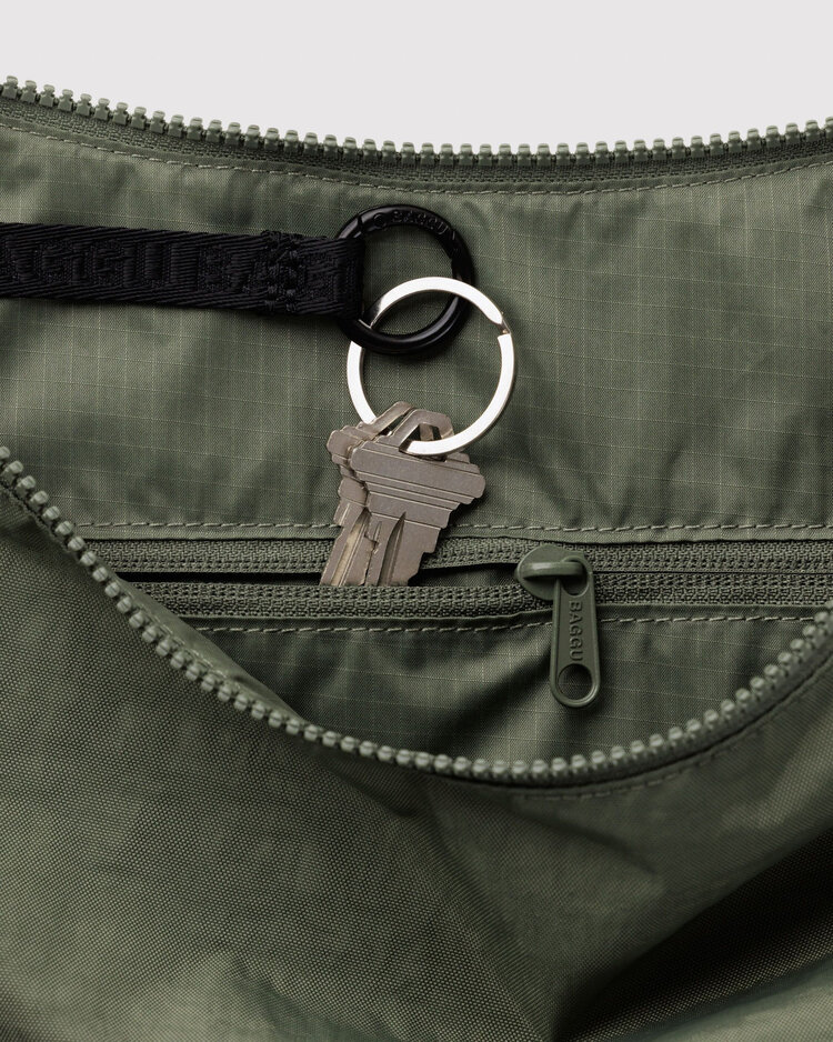Baggu Baggu Large Nylon Crescent Bag | Caper