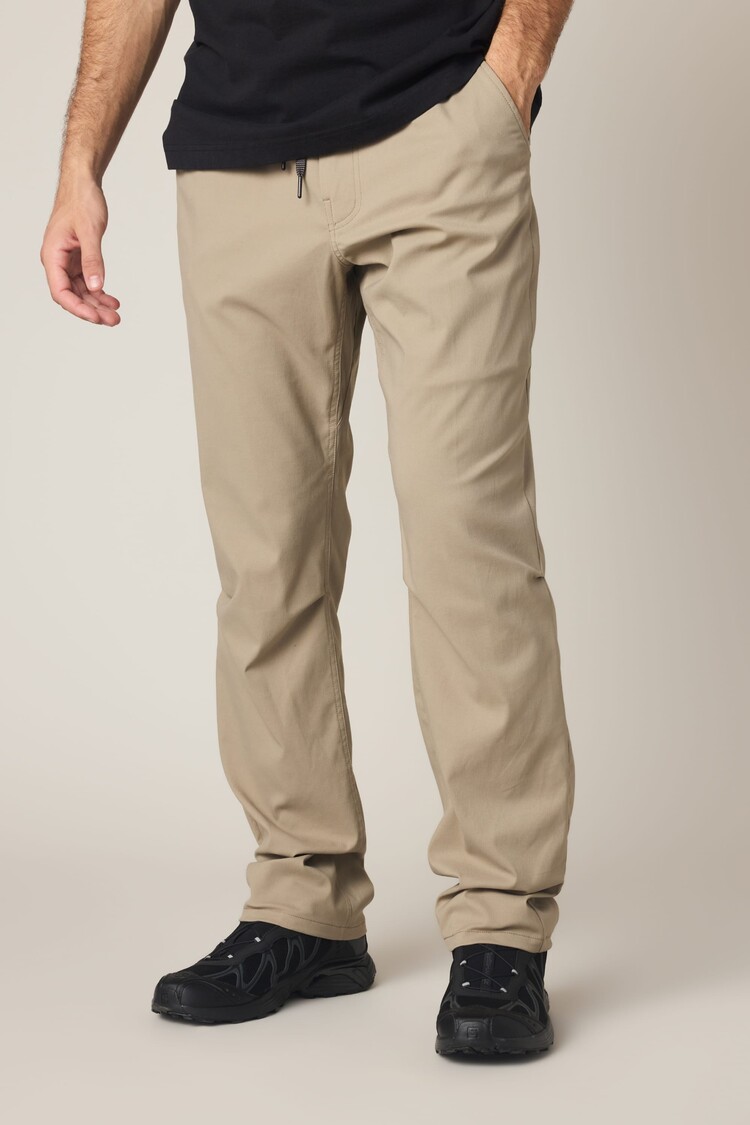 686 Technical Apparel 686 Everywhere Pant - Relaxed Fit | Timberwolf