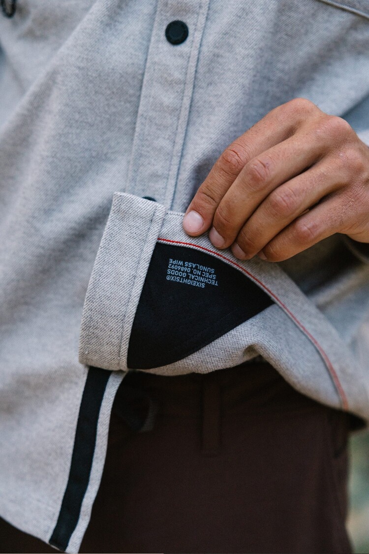 686 Technical Apparel 686 Whisper Knit Flannel | Oatmeal