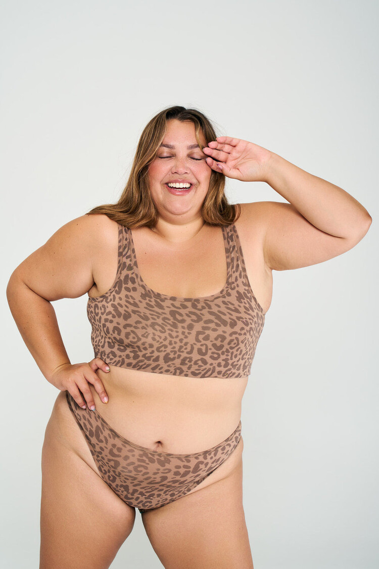 Huha Huha Sporty Bralette | Leopard Tan