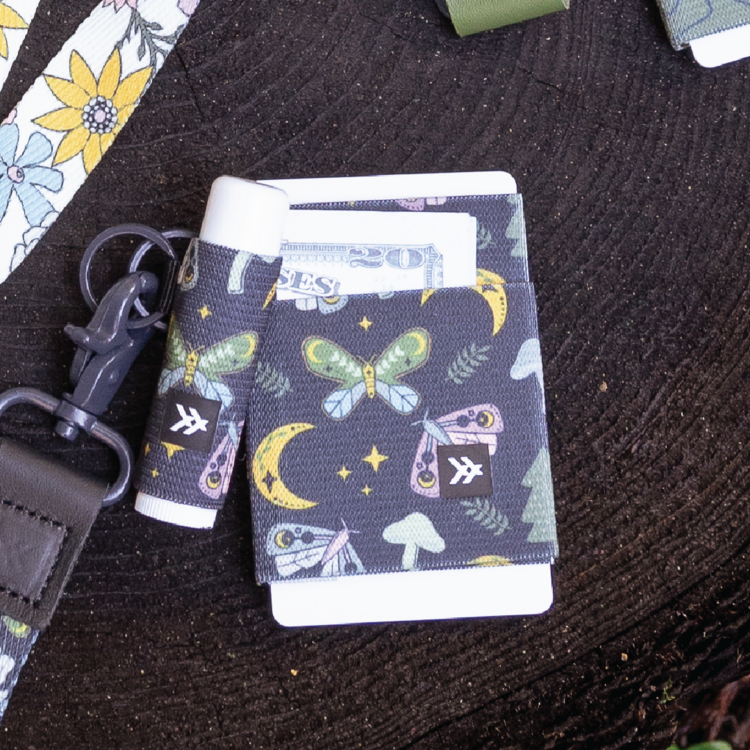 Thread Threads Elastic Wallet | Camp 404
