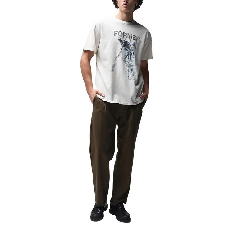 Former Former Grasp T-shirt | Bone