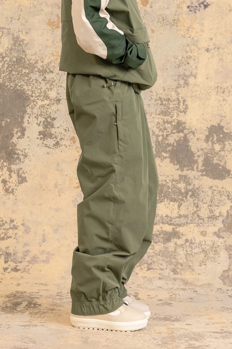686 Technical Apparel Women's Outline Shell Pant | Fatigue Green