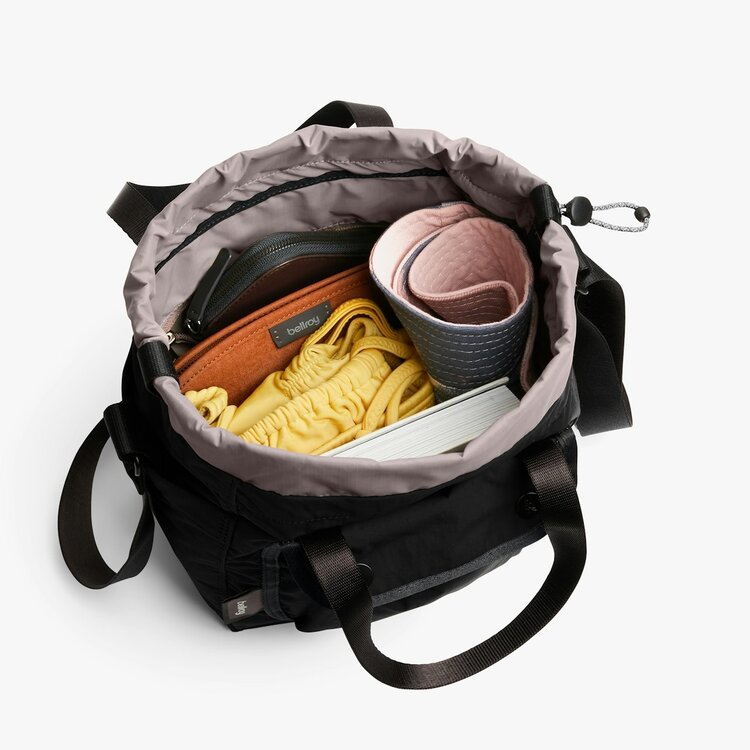 Bellroy Cinch Bucket Bag | Black
