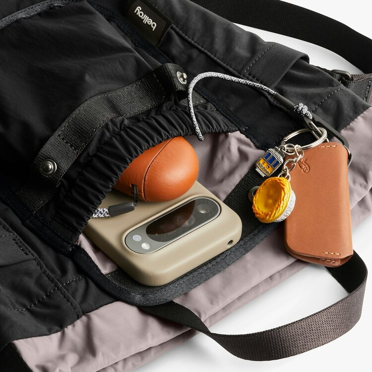 Bellroy Cinch Bucket Bag | Black