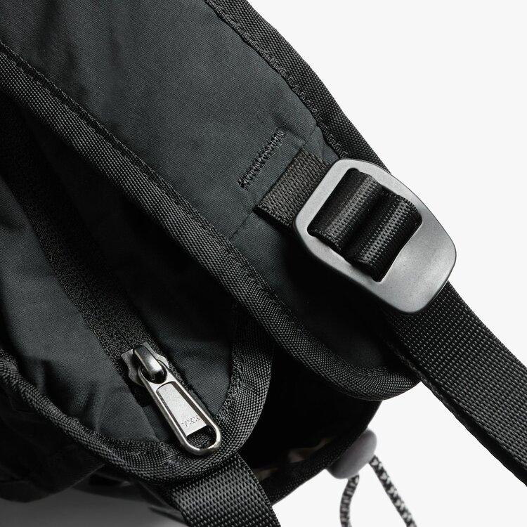 Bellroy Cinch Sling Bag | Black