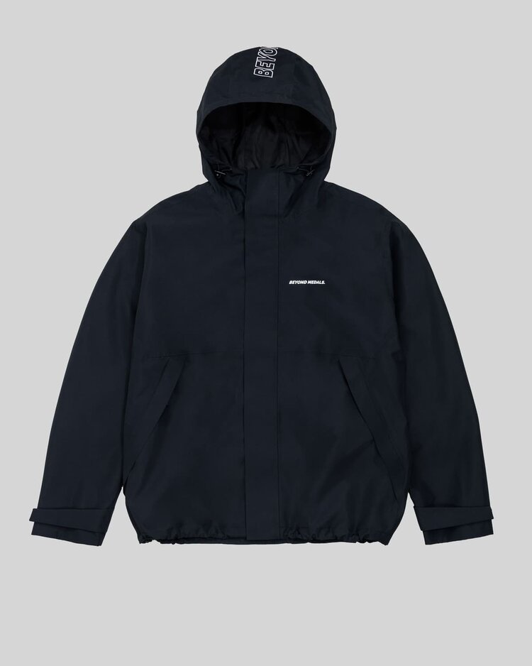 Beyond Medals The Jacket 2L | Black