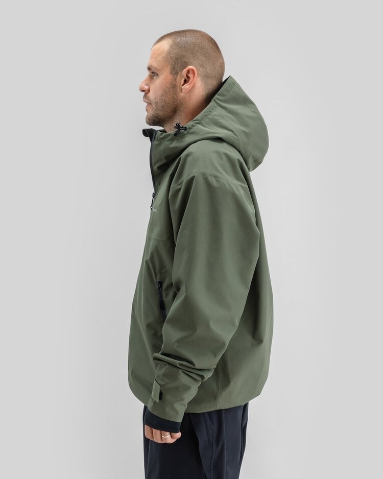 Beyond Medals Park Jacket 2L | Dark Green