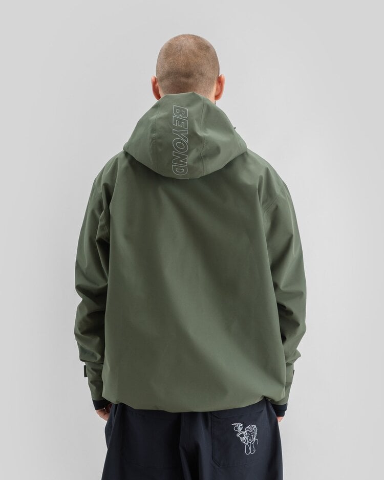 Beyond Medals Park Jacket 2L | Dark Green