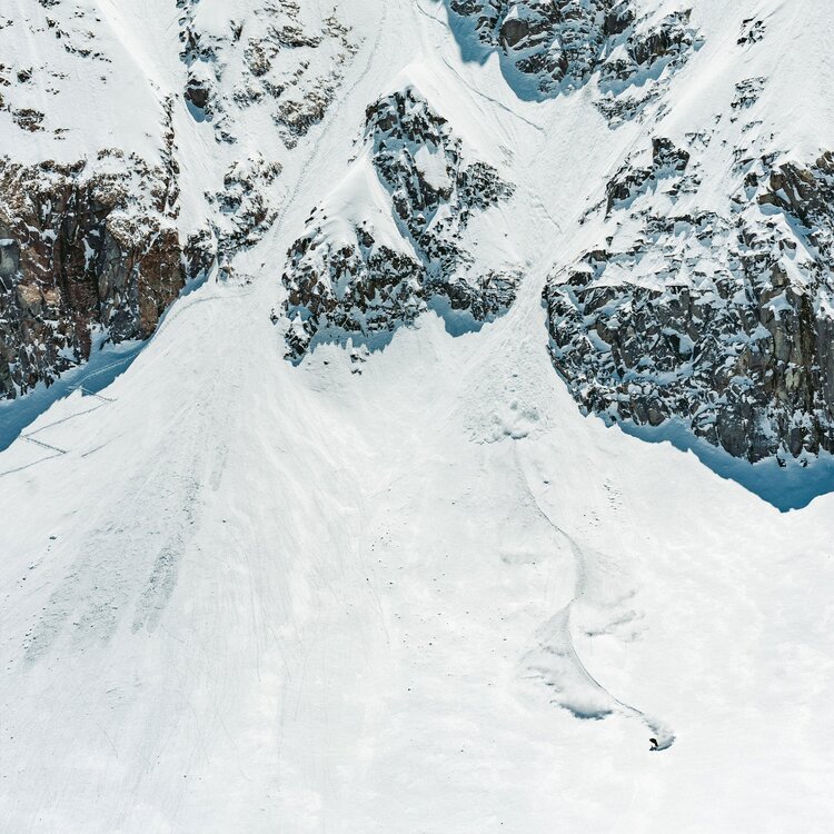 United Shapes Covert Split Splitboard | 2027