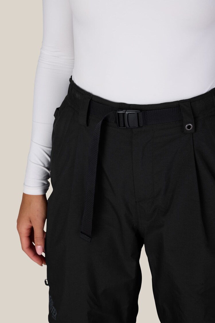 686 Technical Apparel Women's GORE-TEX Outline Pant | Black