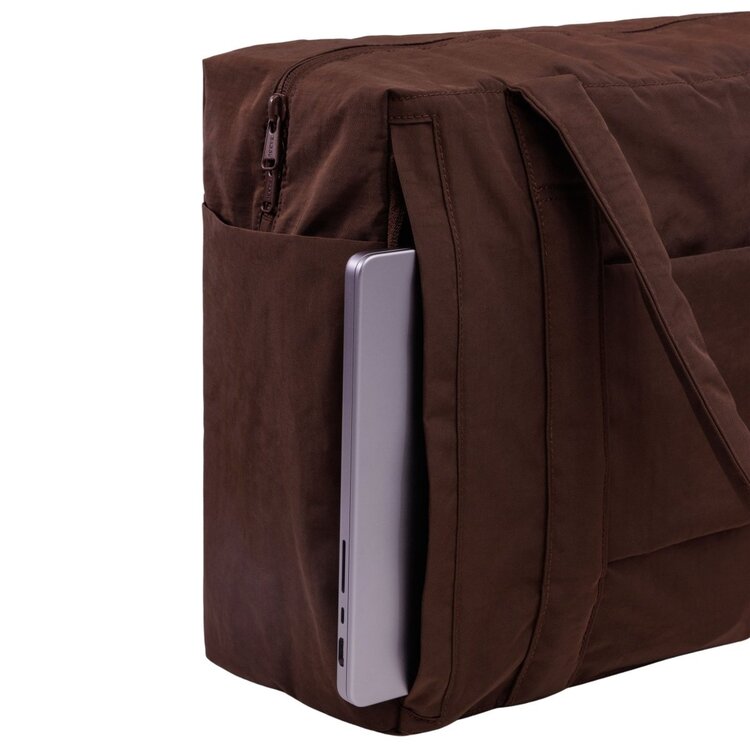 Baggu Small Cloud Carry On | Coffee